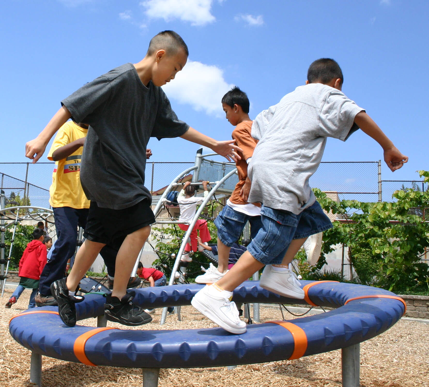 KOMPAN UK Playground Equipment