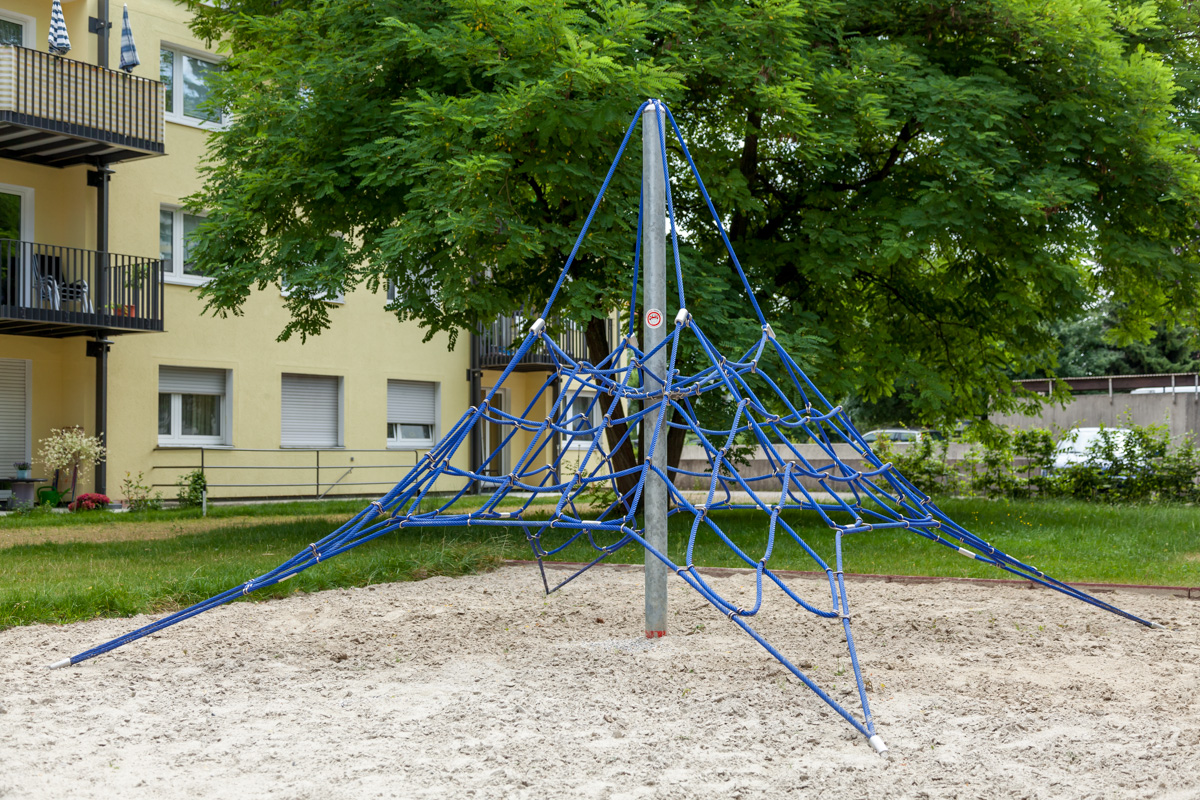 Small Play Net
