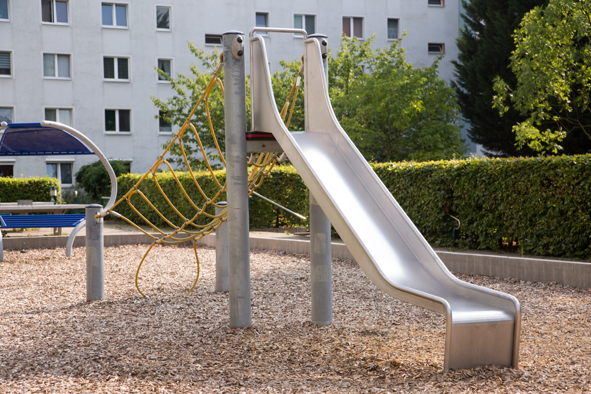 Freestanding Slide, 1.5m high